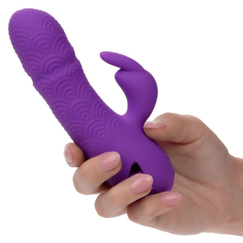 CALEXOTICS – MANHATTAN BEACH MARVEL VIBRADOR RABBIT MORADO BY CALIFORNIA DREAMING